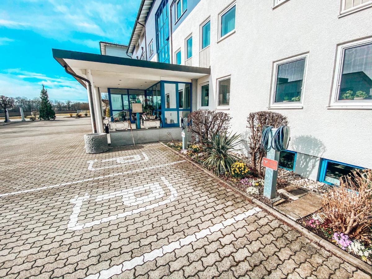 Hotel Schwertfirm Karlsfeld Exterior photo